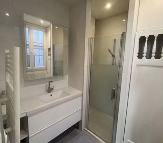  Appartement � louer 4 pi�ces 81 m� Paris