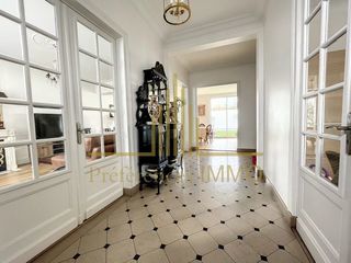  Maison � vendre 8 pi�ces 240 m�