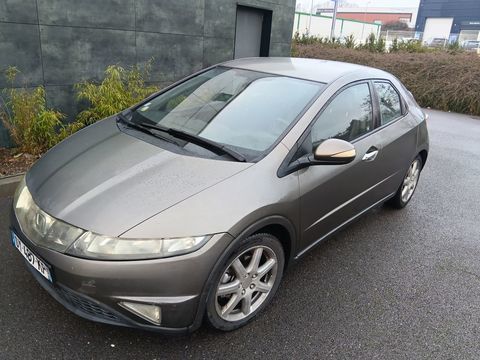 Honda Civic 2.2 i-CTDI Executive 2005 occasion Moulins-l&egrave;s-Metz 57160