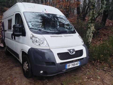 Van am&eacute;nag&eacute; Van am&eacute;nag&eacute; 2014 occasion Saint-Apollinaire-de-Rias 07240