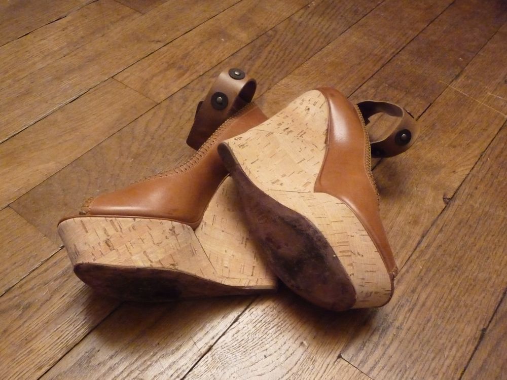 Escarpins/ Chaussures Compens&eacute;es Cuir Marron Talon- Lanvin Chaussures