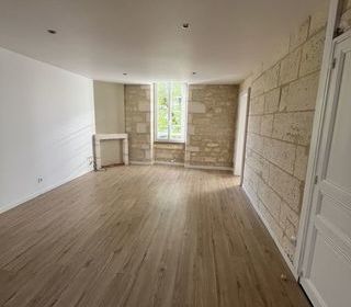  Appartement � louer 2 pi�ces 41 m� Angoul�me