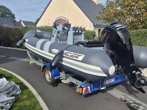 Bateaux &agrave; moteur Pneumatique - Semi-rigide 2016 occasion Saint-Lyphard 44410