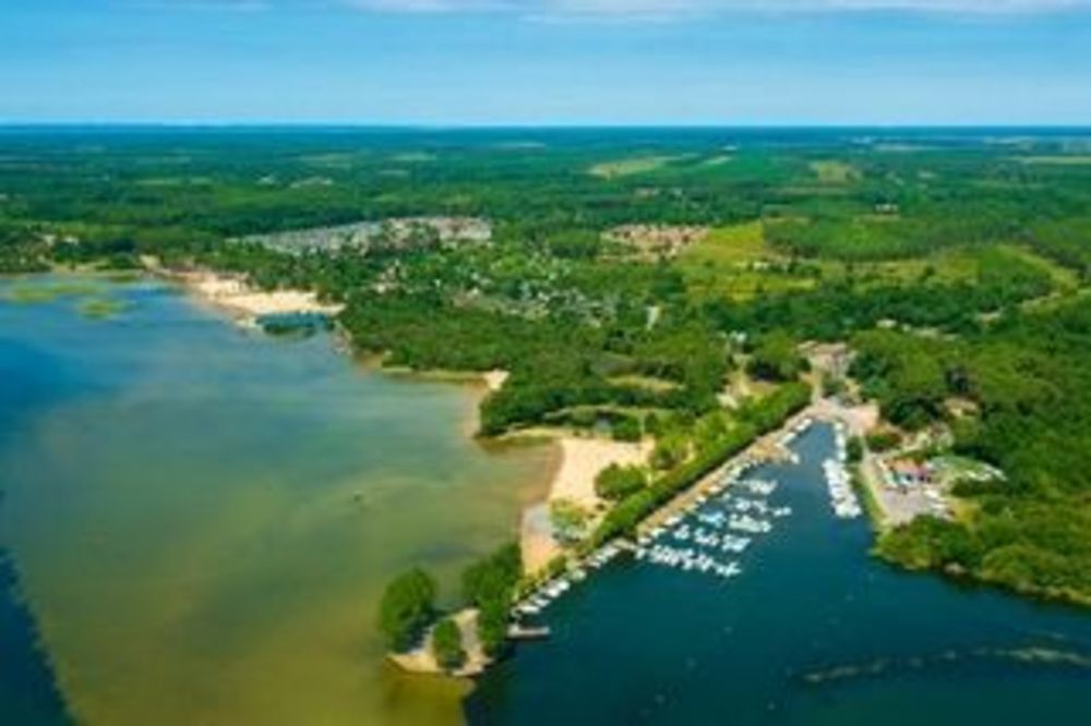   Parentis-en-Born (40160)