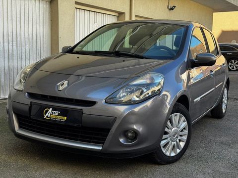 Renault Clio III Tce 100 eco2 Dynamique TomTom Euro 5 2010 occasion Pontault-Combault 77340