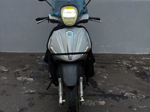 Scooter PIAGGIO 2017 occasion Nanterre 92000