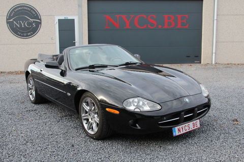 Jaguar XK8 4.0i V8 2000 occasion Auchy-lez-Orchies 59310