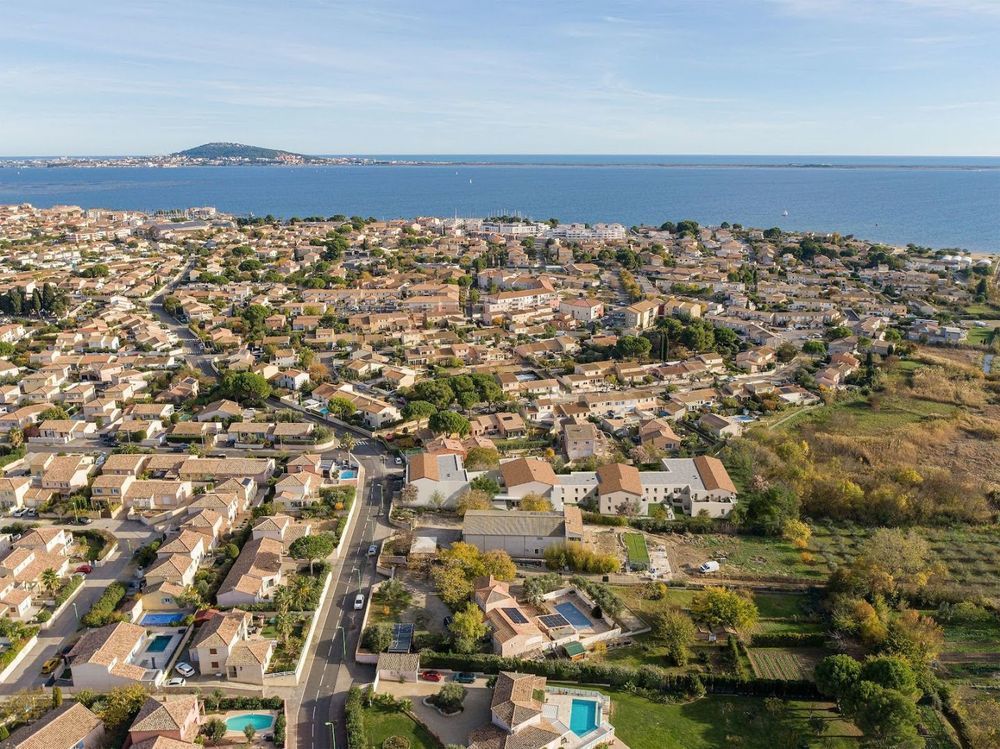 Appartements neufs   M�ze (34140)