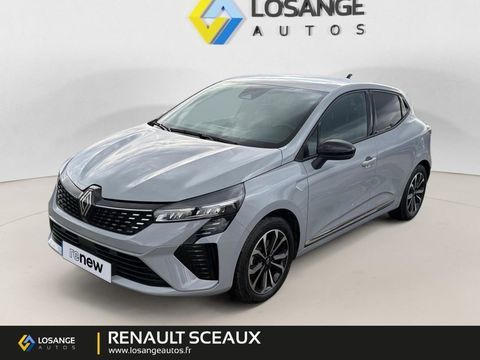 Renault Clio V Clio E-Tech full hybrid 145 Techno 2024 occasion Sceaux 92330