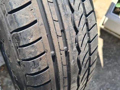 Pi&egrave;ces et &eacute;quipements Voiture Pi&egrave;ces et &eacute;quipements Voiture  occasion Pont-sur-Yonne 89140