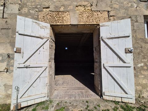  Remise / Grange � louer 1 pi�ce 65 m�