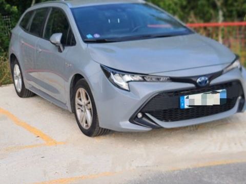 Toyota Corolla Hybride 122h Active 2021 occasion Villeneuve-Saint-Georges 94190