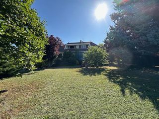  Maison � vendre 8 pi�ces 250 m�