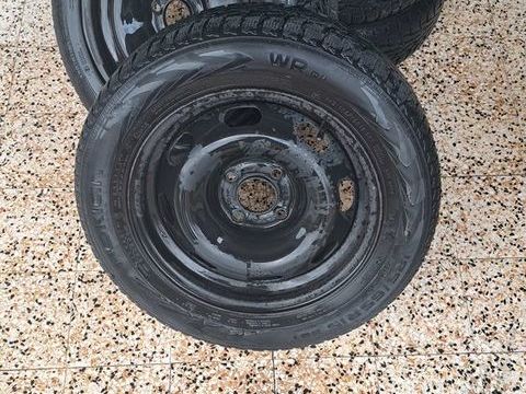 Pi&egrave;ces et &eacute;quipements Voiture Pi&egrave;ces et &eacute;quipements Voiture  occasion Cosnes-et-Romain 54400