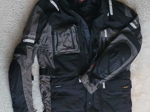 Pi&egrave;ces et &eacute;quipements Moto - Scooter - Quad Casques - v&ecirc;tements moto  occasion Noisy-le-Sec 93130