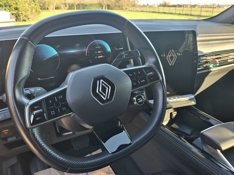 Renault Austral E-Tech hybrid 200 Techno 2023 occasion Amb&egrave;s 33810