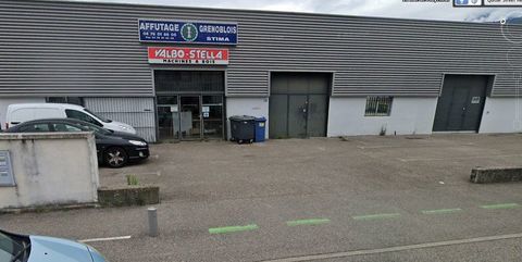 LOCAL  GI&Egrave;RES  MAYENCIN   200 M2 0 38320 Eybens