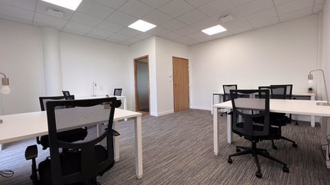 Espace de travail privé personnalisé en fonction des besoins uniques de votre entreprise à Poitiers, Futuroscope 1104 86360 Chasseneuil-du-poitou