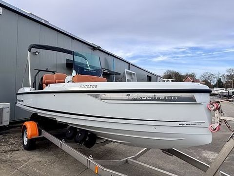 Bateaux &agrave; moteur Dinghie - Runabout - Open 2023 occasion Lille 59000