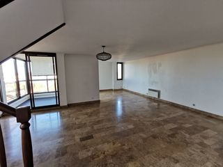  Appartement � louer 4 pi�ces 123 m�