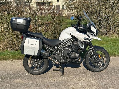 Moto TRIUMPH 2016 occasion Attign&eacute;ville 88300