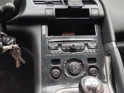 Peugeot 3008 1.6 HDi 16V 112ch FAP F&eacute;line 2011 occasion Loir&eacute; 49440