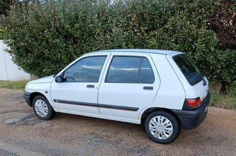 Renault Clio 1.2i Chipie 1997 occasion Redon 35600