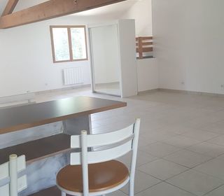  Loft � louer 1 pi�ce 75 m�