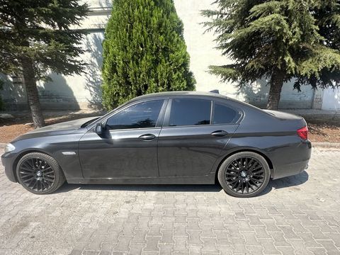 BMW Série 5 530d 245ch Exclusive A 2010 occasion Sorgues 84700