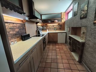  Maison � vendre 9 pi�ces 270 m�