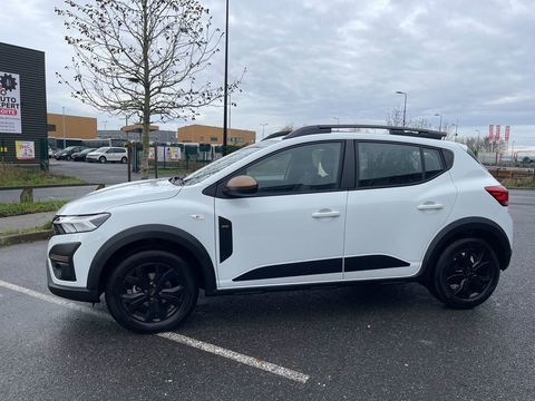 Dacia Sandero ECO-G 100 GSR2 Stepway Extreme 2025 occasion Saint-Yon 91650