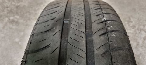 Pi&egrave;ces et &eacute;quipements Voiture Pi&egrave;ces et &eacute;quipements Voiture  occasion Veyre-Monton 63960