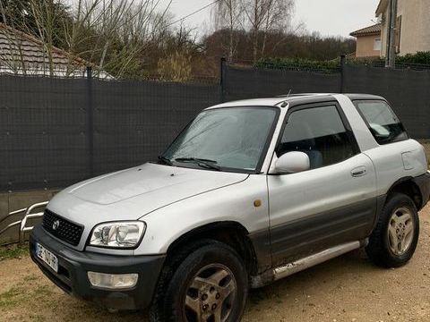 Toyota RAV 4 RAV4 2.0i VX A 1998 occasion Sassenage 38360