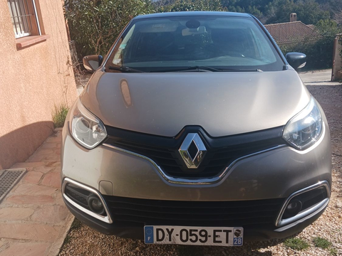 Renault Captur TCe 120 Energy E6 Intens EDC 2015 occasion Puyloubier 13114