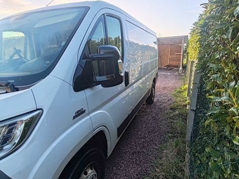 Van am&eacute;nag&eacute; Van am&eacute;nag&eacute; 2015 occasion Cond&eacute;-sur-Ifs 14270