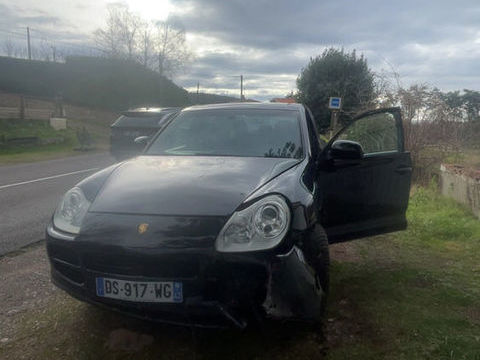 Porsche Cayenne 4.5 V8 - 340 S Tiptronic S 2004 occasion Thizy 69240