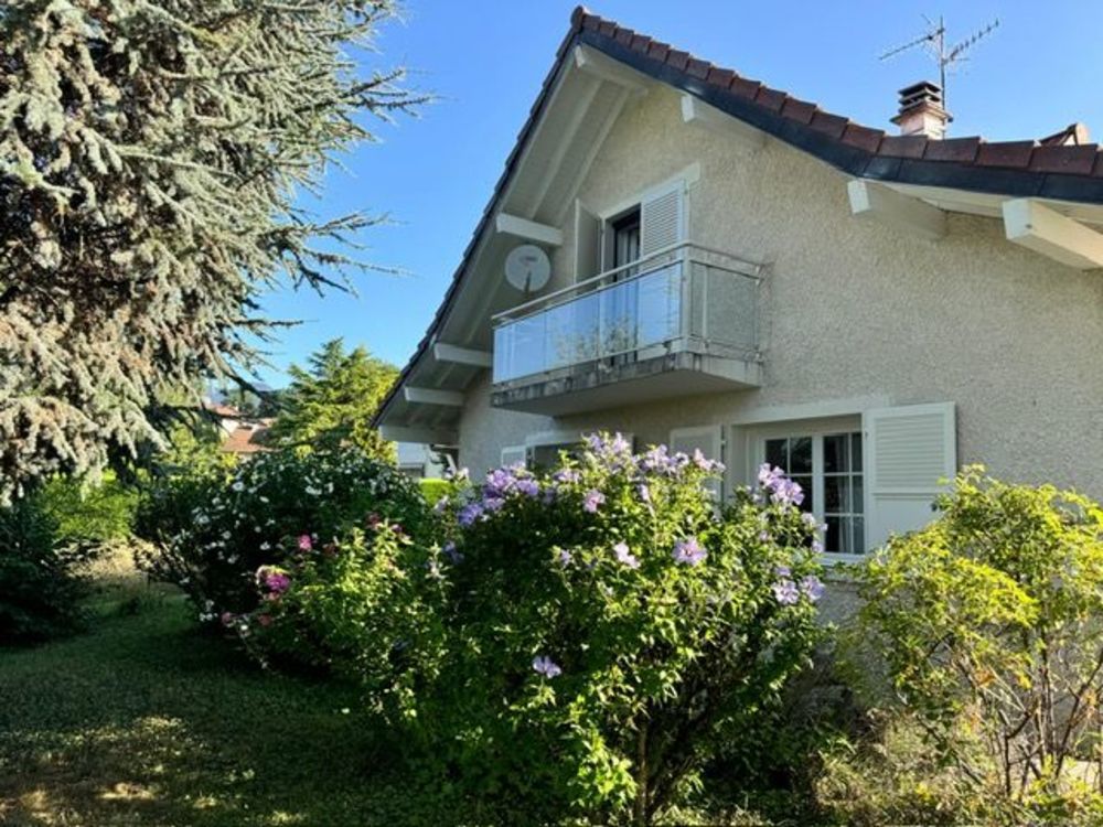 � vendre  Maison Cessy (01170)