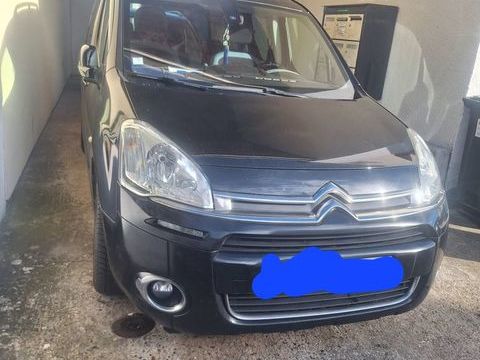 Citro&euml;n Berlingo Multispace HDi 75 Confort 2013 occasion Cergy 95800