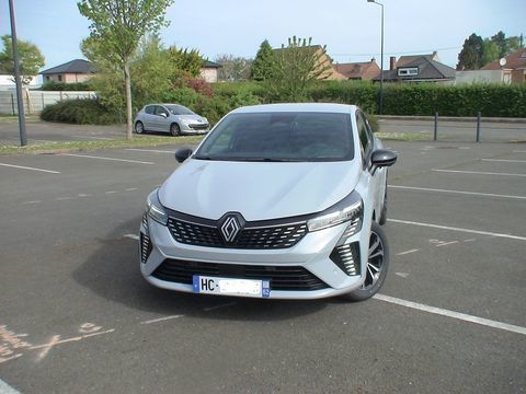 Renault Clio E-Tech full hybrid 160 ch Techno 2025 occasion Harnes 62440