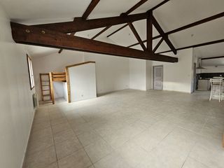  Loft � louer 1 pi�ce 75 m�