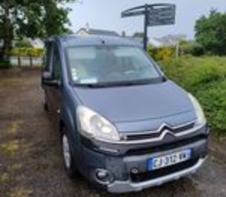Berlingo BERLINGO 1.6 HDi 92 600 KG CONFORT 2012 occasion 49000 Angers