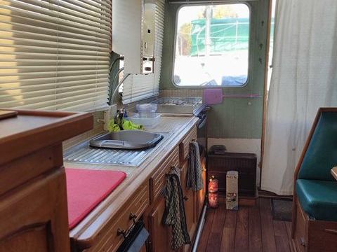 Bateaux &agrave; moteur Bateau fluvial 1986 occasion Cond&eacute;-sur-Marne 51150