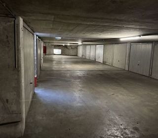  Parking / Garage � louer 13 m�