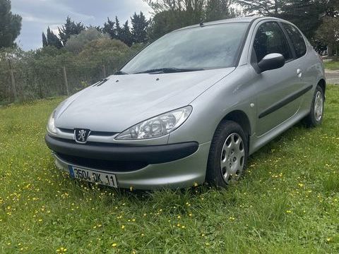 Peugeot 206 1.4i XR Pr&eacute;sence 2004 occasion Carcassonne 11000