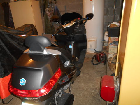 Scooter PIAGGIO 2009 occasion Miserey 27930