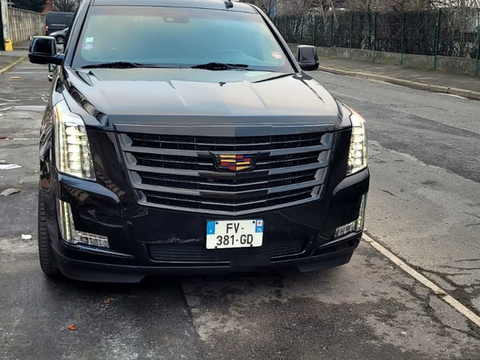Cadillac Escalade 6.2 V8 426 AWD Platinium A 2017 occasion Paris 75001