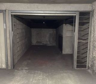  Parking / Garage � louer 12 m�