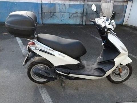 Scooter PIAGGIO 2017 occasion Malakoff 92240