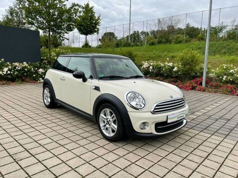 Mini One D Hatch D 112 ch Cooper Pack Docklands A 2013 occasion Chambonas 07140