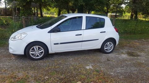 Renault Clio III 1.2 16V 75 GPL eco2 Access 2010 occasion Saint-Andr&eacute;-de-Cubzac 33240
